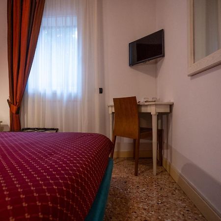 Albergo Corte Di Emma อาร์ซิญาโน ภายนอก รูปภาพ